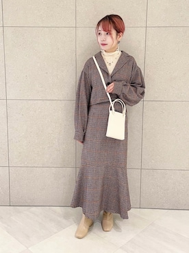 「w closet（ダブルクローゼット）のアイテム（その他アウター）」を使った、Shiho Moriokaさん（レディース・157cm）の秋コーディネート