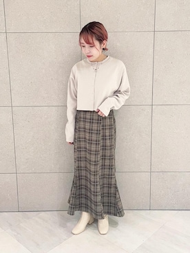 「ハイウエストスカート」｜Shiho Moriokaさん（レディース・157cm）の秋コーディネート