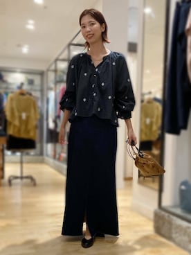 「URBAN RESEARCH DOORS（アーバンリサーチドアーズ）のラメ刺繍ブラウス（シャツ/ブラウス）」を使った、igarashi（あちゃん）さん（レディース・169cm）の夏コーディネート