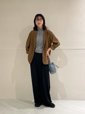 「トレンド秋素材コーデ」｜「アイテム（その他アウター）」を使った、igarashi（あちゃん）さん（レディース・169cm）の秋コーディネート