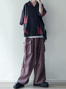 「アイテム（カーゴパンツ、レッド系）」を使った、ユウさん（メンズ・182cm）の春コーディネート