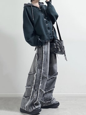 「アイテム（ショルダーバッグ）」を使った、ユウさん（メンズ・182cm）の秋コーディネート