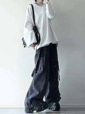 「LILL（リル）のコットンポンチロングTシャツ（Tシャツ/カットソー）」を使った、ユウさん（メンズ・182cm）の夏コーディネート