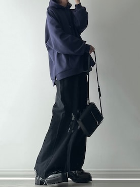 「LILL（リル）のアイテム（パーカー）」を使った、ユウさん（メンズ・182cm）の冬コーディネート