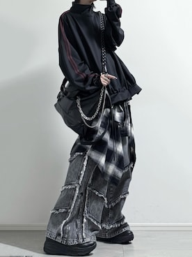 「アイテム（タンクトップ）」を使った、ユウさん（メンズ・182cm）の冬コーディネート