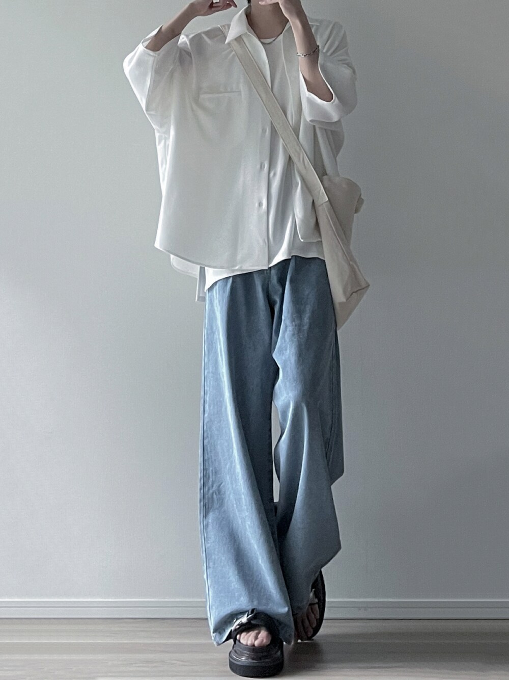 syuri様② C4923 シャツコーデ SIZU｜ConfirmのTシャツ/カットソーを使ったコーディネート - WEAR