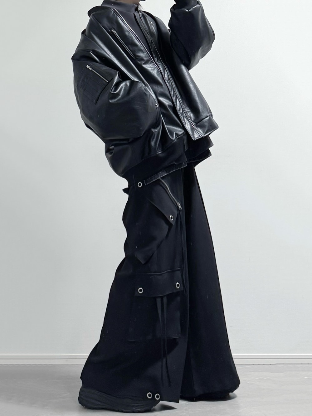 ルーズシルエットメタルジップ ボリュームMA-1ブルゾンを使った人気