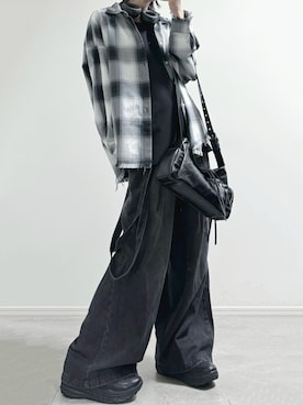 「DEVICE（デバイス）のアイテム（バッグ）」を使った、ユウさん（メンズ・182cm）の春コーディネート