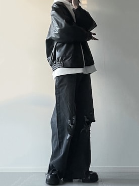 「LILL（リル）のアイテム（パーカー）」を使った、ユウさん（メンズ・182cm）の冬コーディネート