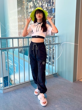 「adidas by Stella McCartney（アディダスバイステラマッカートニー）のアイテム（Tシャツ/カットソー）」を使った、NFさん（レディース・163cm）の夏コーディネート
