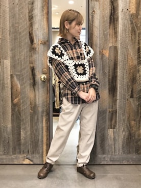 「CUBE SUGAR（キューブシュガー）のアイテム」を使った、SHOP STAFFさん（レディース・160cm）の秋コーディネート
