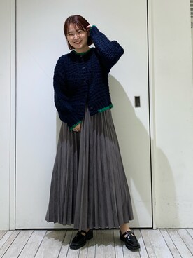 「ボリュームニット」｜「アイテム（スカート）」を使った、ユリカさん（レディース・163cm）の秋コーディネート