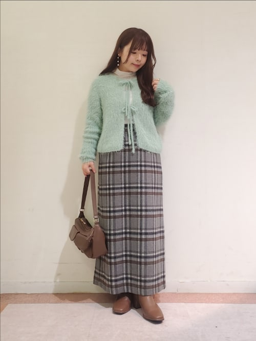 テチチテラス　シアータートルトップス　オフ白　フリーサイズ セール】シアータートルトップス（Tシャツ/カットソー）｜Te
