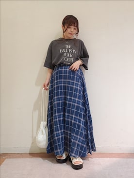 「Lugnoncure（ルノンキュール）のピグメント加工プリントTシャツ（Tシャツ/カットソー）」を使った、𝚝𝚊𝚖𝚊𝚖𝚒さん（レディース・148cm）の春コーディネート