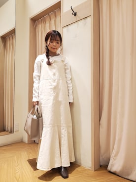 「Te chichi TERRASSE（テチチテラス）のアイテム（ジャンパースカート）」を使った、𝚝𝚊𝚖𝚊𝚖𝚒さん（レディース・148cm）の春コーディネート