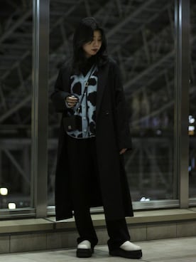 「Lui's（ルイス）のアイテム（チェスターコート）」を使った、MITSUKIさん（レディース・161cm）の冬コーディネート