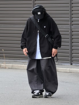 「ANGLAN（アングラン）のアイテム（パンツ）」を使った、DAIGOさん（メンズ・166cm）の秋コーディネート