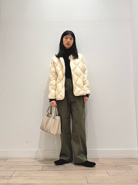 「アイテム（ローファー）」を使った、くどうさん（レディース・157cm・30代）の冬コーディネート