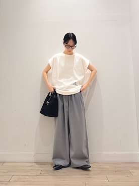 「URBAN RESEARCH DOORS（アーバンリサーチドアーズ）の刺繍ロゴTシャツ（Tシャツ/カットソー、ホワイト系）」を使った、くどうさん（レディース・157cm）の夏コーディネート