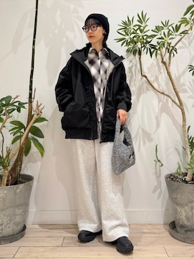 「撥水」｜「アイテム（ニットキャップ/ビーニー）」を使った、くどうさん（レディース・157cm）の秋コーディネート