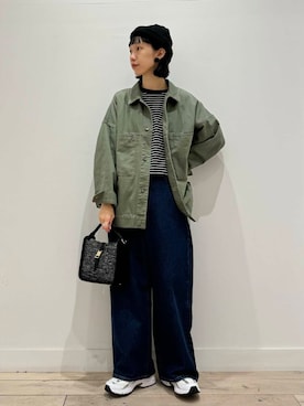 「アイテム（カバーオール）」を使った、くどうさん（レディース・157cm）の秋コーディネート