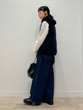 「GYMPHLEX（ジムフレックス）のGYMPHLEX　BOA HOODED VEST（その他アウター）」を使った、くどうさん（レディース・157cm）の秋コーディネート
