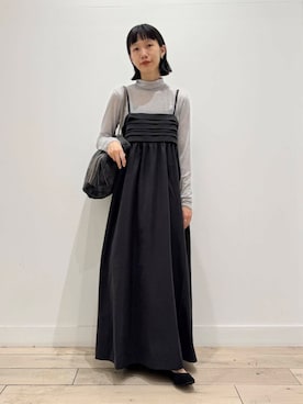 「RODE SKO（ロデスコ）のタッセル付フラッフィトートバッグ（トートバッグ）」を使った、くどうさん（レディース・157cm）の秋コーディネート