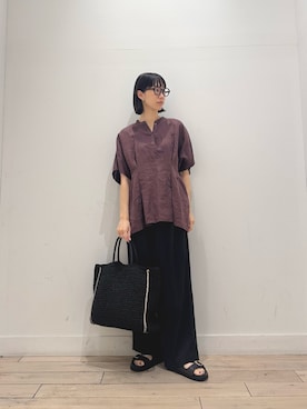 「URBAN RESEARCH DOORS（アーバンリサーチドアーズ）のリネンウエストタックスキッパーブラウス（シャツ/ブラウス、レッド系）」を使った、くどうさん（レディース・157cm）の夏コーディネート