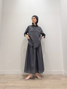「URBAN RESEARCH DOORS（アーバンリサーチドアーズ）のアンクルストラップフラットサンダル（サンダル、シルバー系）」を使った、くどうさん（レディース・157cm）の夏コーディネート