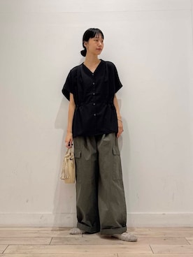 「かぐれ（カグレ）のユーティリティーイージーパンツ（その他パンツ）」を使った、くどうさん（レディース・157cm）の夏コーディネート