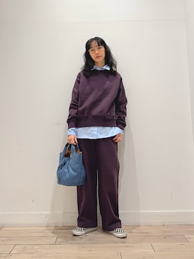 「アイテム（スウェット、パープル系）」を使った、くどうさん（レディース・157cm）の秋コーディネート