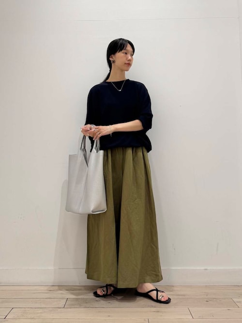 センターステッチVカットトートバッグ