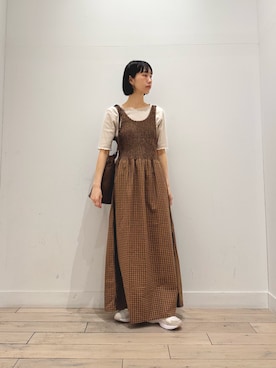 「URBAN RESEARCH DOORS（アーバンリサーチドアーズ）のMARCO BIANCHINI　ワンハンドルバッグ（その他雑貨、ブラウン系）」を使った、くどうさん（レディース・157cm）の春コーディネート