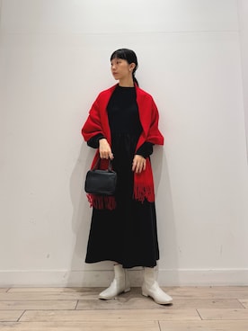 「アイテム（ストール/ショール）」を使った、くどうさん（レディース・157cm）の秋コーディネート