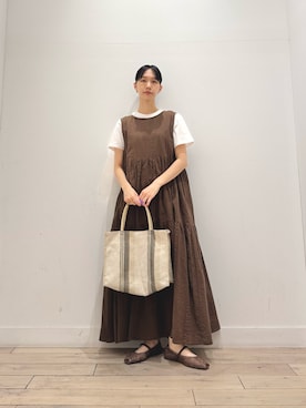 「RODE SKO（ロデスコ）のアイテム」を使った、くどうさん（レディース・157cm）の夏コーディネート