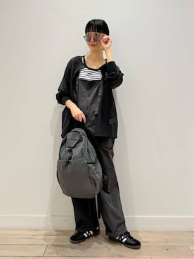 「アイテム（サロペット/オーバーオール、グレー系）」を使った、くどうさん（レディース・157cm）の夏コーディネート