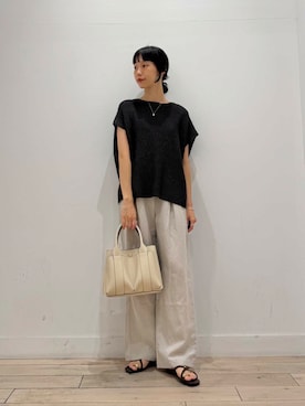 「URBAN RESEARCH DOORS（アーバンリサーチドアーズ）のリネンライクニットプルオーバー（ニット/セーター）」を使った、くどうさん（レディース・157cm）の夏コーディネート