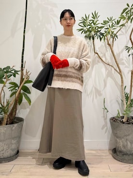 「アイテム（手袋、レッド系）」を使った、くどうさん（レディース・157cm）の秋コーディネート