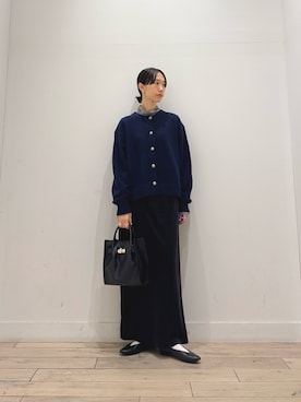 「URBAN RESEARCH DOORS（アーバンリサーチドアーズ）のベロアストレートスカート（Skirt、ブラック系）」を使った、くどうさん（レディース・157cm）の秋コーディネート