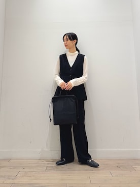 「URBAN RESEARCH DOORS（アーバンリサーチドアーズ）のカシミヤシルク混タートルネックカットソー（T Shirts、ホワイト系）」を使った、くどうさん（レディース・157cm）の秋コーディネート