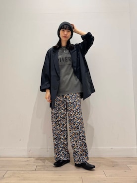 「URBAN RESEARCH DOORS（アーバンリサーチドアーズ）の『接触冷感/吸水速乾/イージーケア』フラワープリントドライタッチリラックスパンツ（その他パンツ）」を使った、くどうさん（レディース・157cm）の夏コーディネート