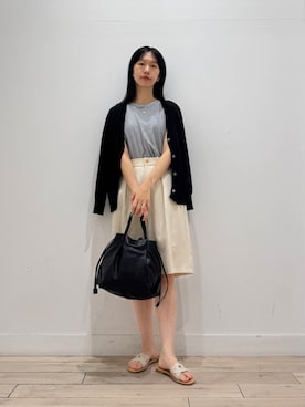 「アイテム（バングル/リストバンド）」を使った、くどうさん（レディース・157cm）の夏コーディネート