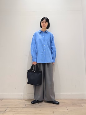 「Drifter（ドリフター）の『別注』DRIFTER×DOORS　2WAY BAG（ハンドバッグ、ブラック系）」を使った、くどうさん（レディース・157cm）の春コーディネート
