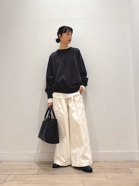 「アイテム（トートバッグ、ブラック系）」を使った、くどうさん（レディース・157cm）の秋コーディネート