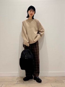 「URBAN RESEARCH DOORS（アーバンリサーチドアーズ）のラグランフレアプルオーバー（Tシャツ/カットソー）」を使った、くどうさん（レディース・157cm）の冬コーディネート