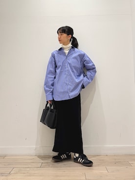 「かぐれ（カグレ）のコットンストライプレギュラーシャツ（シャツ/ブラウス）」を使った、くどうさん（レディース・157cm）の秋コーディネート