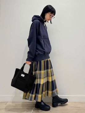 「アイテム（パーカー）」を使った、くどうさん（レディース・157cm）の秋コーディネート