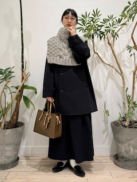 「アイテム（ネックウォーマー/スヌード、グレー系）」を使った、くどうさん（レディース・157cm）の秋コーディネート