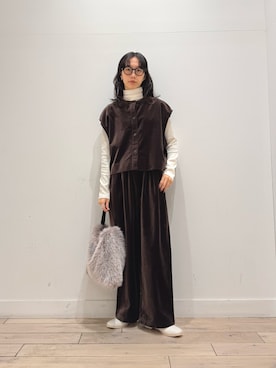 「RODE SKO（ロデスコ）のアイテム」を使った、くどうさん（レディース・157cm）の秋コーディネート