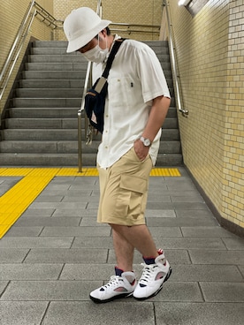 「niko and...（ニコアンド）のアイテム（チノパンツ）」を使った、MIRINさん（メンズ・174cm）の夏コーディネート